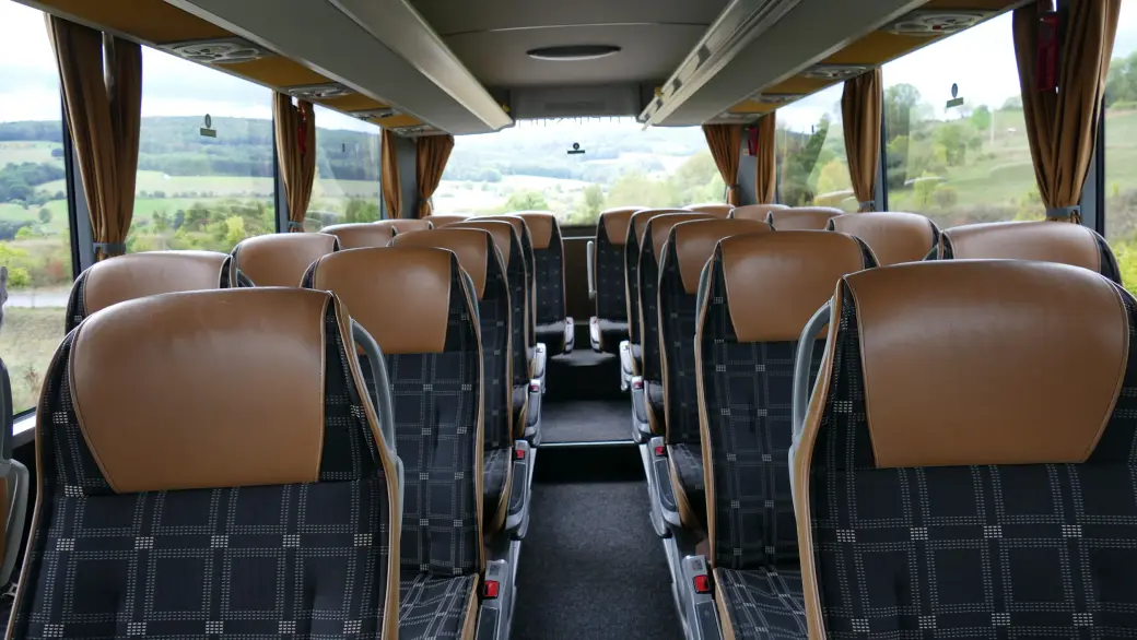 4* Komfort-Bus