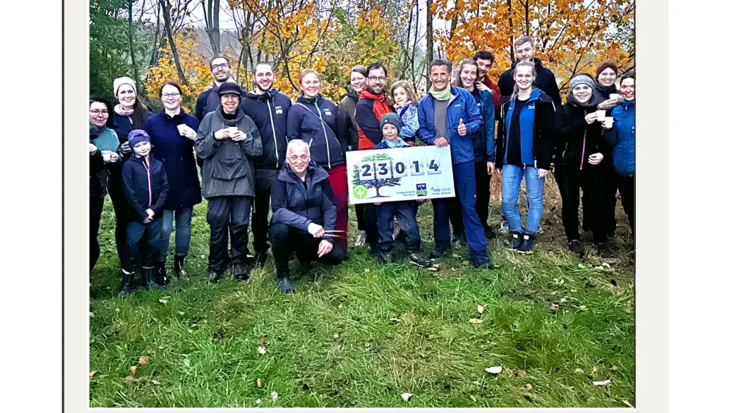 Bäume pflanzen mit vianova und der SDW Thüringen